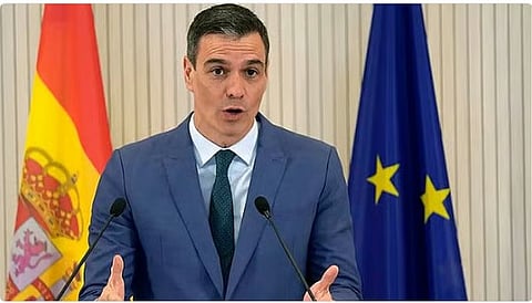 رئيس وزراء إسبانيا يطالب بتعليق اتفاقية الشراكة بين الاتحاد الأوروبي ودولة الاحتلال الإسرائيلي