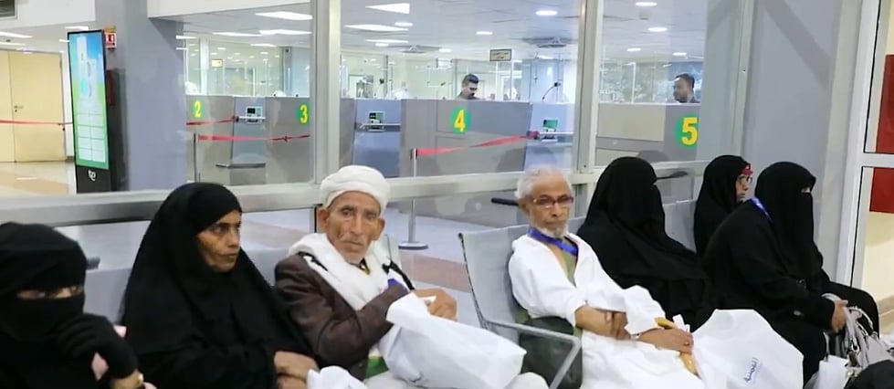 الحجاج اليمنيون يتلقون منظومة خدمات وتسهيلات متكاملة عبر جميع المنافذ