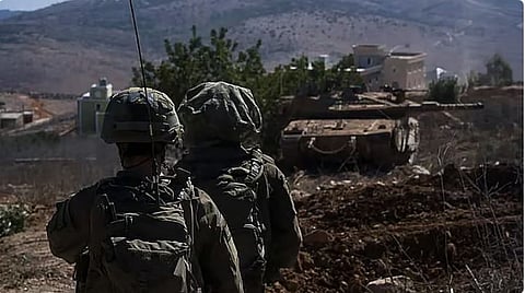 جيش الاحتلال الإسرائيلي يفجر مربعات سكنية ومنشآت جنوبي لبنان