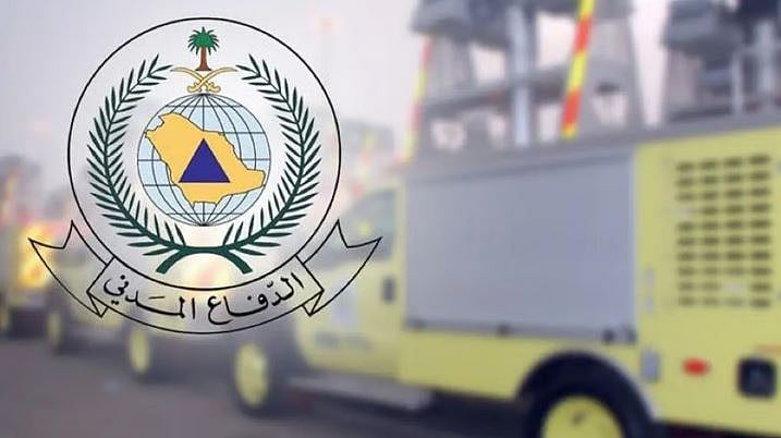 «الدفاع المدني» بالطائف ينقذ محتجزا في سيل ويطبّق بحقه عقوبة عبور الأودية