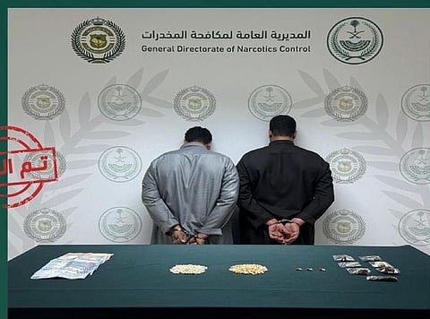 القبض على مواطنين في الجوف لترويجهما الحشيش والإمفيتامين وأقراصا خاضعة لتنظيم التداول الطبي