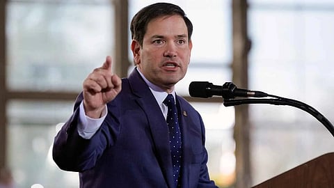 وزير الخارجية الأمريكي: إيران حولت مضيق هرمز لـ«سلاح نووي اقتصادي» ضد العالم