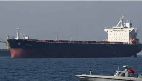 وزير الخارجية الأمريكي يبحث مع نظيرته البريطانية استعادة حرية الملاحة في مضيق هرمز