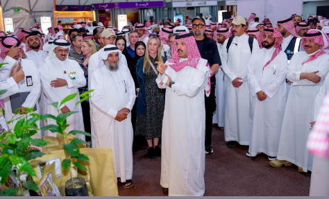 أمير عسير يفتتح فعاليات مهرجان البن الثالث بمحافظة رجال ألمع