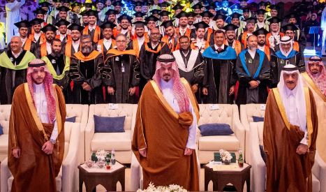 أمير المدينة المنورة يرعى تخريج الدفعة الثامنة من جامعة الأمير مقرن بن عبدالعزيز