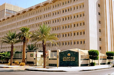 محام: النظام الجديد للتنفيذ يعتبر جميع العقود الموثقة سندا تنفيذيا 