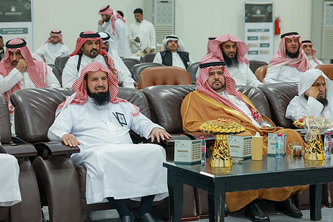 جمعية «ثقة» بالدوادمي تثمّن موافقة إمارة منطقة الرياض على منح منصب الرئيس الفخري لمحافظ الدوادمي