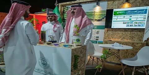 «القحطاني» خلال أسبوع البيئة السعودي 2026: توزيع أكثر من 1.5 مليون شتلة وتنمية 25 نوعًا من الفواكه الاستوائية
