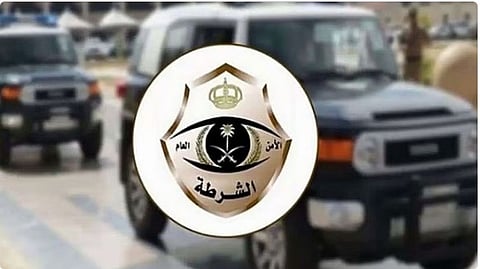 القبض على إندونيسي لارتكابه عمليات نصب واحتيال بنشر إعلانات تقديم خدمات حج وهمية