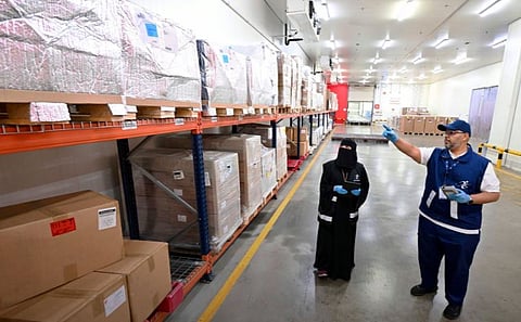 تزامنًا مع موسم الحج.. «الغذاء والدواء» تفسح أكثر من 187 طن أدوية في منافذ دخول الشحنات الطبية 