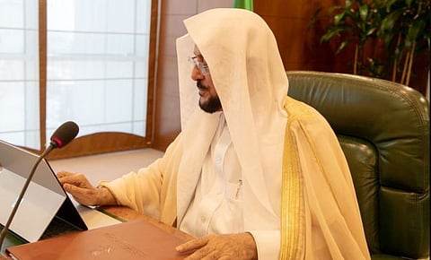 «آل الشيخ» يدشن برنامج «فقه المناسك» لتعزيز الوعي الشرعي لدى ضيوف الرحمن