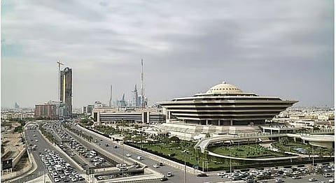 وزارة الداخلية تصدر قرارات إدارية بحق 7 مخالفين للأنظمة الحج لنقلهم 13مخالفًا  