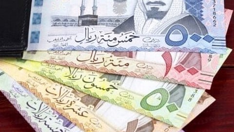 سعر الريال مقابل الجنيه المصري والعملات العربية اليوم الخميس 4-12-1447