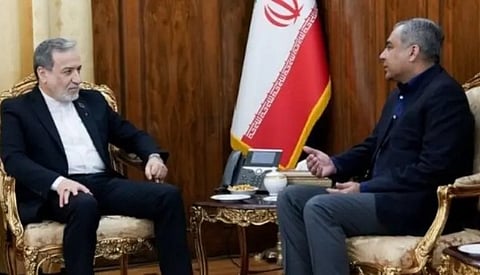 وزير داخلية باكستان يجتمع مجددا مع عراقجي لحل الخلافات
