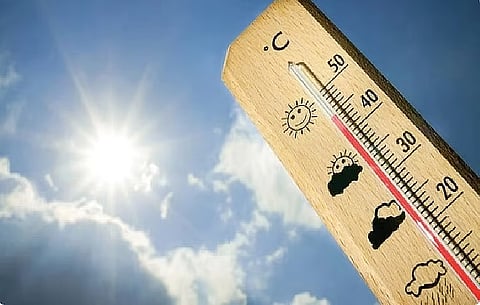 الأرصاد: الحرارة قد تلامس الـ 50 درجة مئوية غدًا على بعض محافظات المنطقة الشرقية   