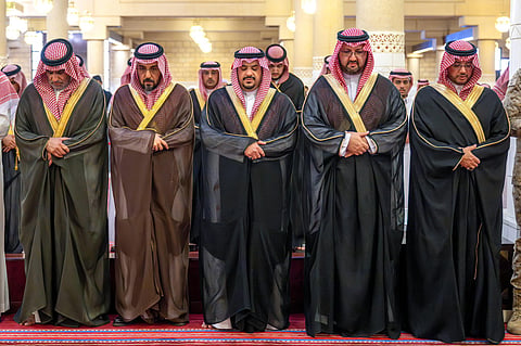 صلاة الميت على الأمير نواف بن نايف بن ممدوح بن عبدالعزيز 