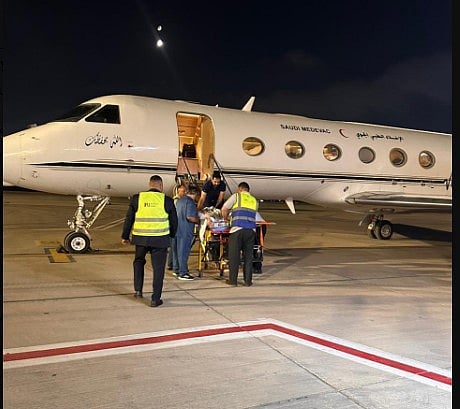 إخلاء طبي جوي لـ3 مواطنين من مصر