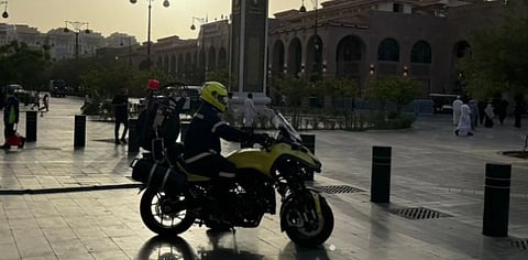  استمرار الجهود الميدانية لقوات الدفاع المدني بالحج في المنطقة المركزية والمسجد النبوي