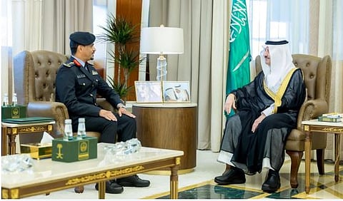 أمير المنطقة الشرقية يشيد بتطوير العمليات الأمنية الموحدة «911» بالمنطقة