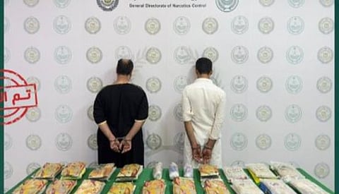 القبض على مواطنين لترويجهما 39 كيلوجراما من الحشيش بجازان