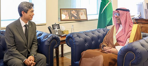 وزير الخارجية يتلقى رسالة خطية من نظيره الكوري بشأن علاقات البلدين الثنائية  