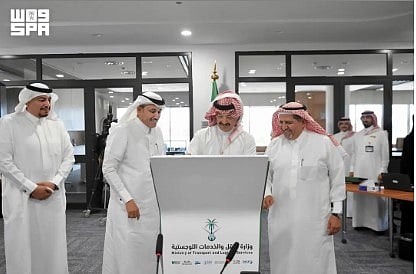 أمير عسير يُدشّن 9 مشروعات للطرق بالمنطقة بتكلفة بلغت 473 مليون ريال
