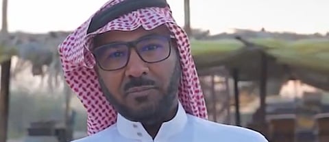 قصة أكبر منحلة لعسل المورينجا في الأفلاج