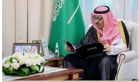 أمير الباحة يشدد على أهمية الارتقاء بجودة الطرق ورفع مستوى السلامة المرورية