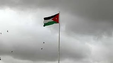 الأردن يعلن اعتراض وإسقاط 20 صاروخًا أُطلقت من إيران