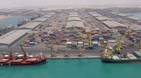 الجيش الأمريكي: حصار الموانئ الإيرانية لا يزال ساريًا في انتظار استكمال الاتفاق مع إيران
