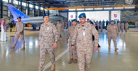 بعد تحقيقها 2500 ساعة طيران.. قائد القوات الجوية يشهد احتفاء قاعدة الملك فهد بالقطاع الغربي