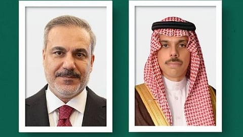 وزير الخارجية ونظيره التركي يبحثان هاتفيًا المستجدات الإقليمية