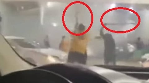 فيديو يوثق مشاجرة جماعية بالعصي داخل إحدى محطات الوقود