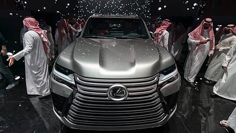 تدشين عالمي لأسطول LX600 في  طويق الرياض