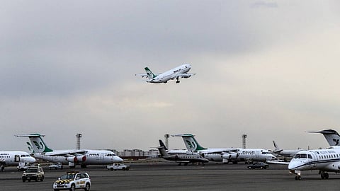 تمديد العقوبات الأمريكية ضد شركة طيران إيرانية