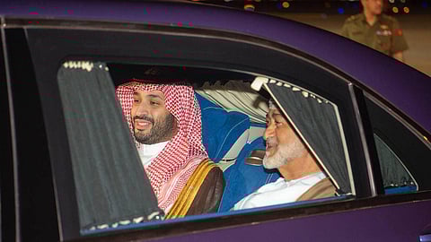 5 فوائد تحملها زيارة ولي العهد لعُمان.. سفير المملكة يعدِّد النتائج