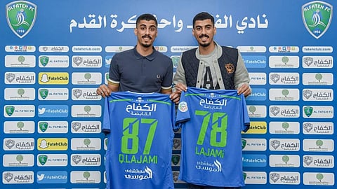 مدافع الفتح يعود من ألمانيا بعد جراحة ناجحة