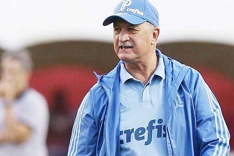 سكولاري يطالب بمنح بوكاجونيورز لقب كأس ليبرتادوريس
