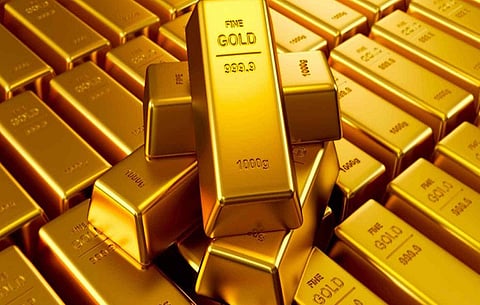 الذهب يتراجع قبيل رفع أسعار الفائدة الأمريكية وقمة العشرين