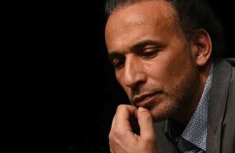 فضيحة جديدة لحفيد مؤسس الإخوان بعد تحرشه بأطفال وقاصرات