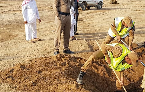 بالصور.. الدفاع المدني يستعين بوسائل جديدة للبحث عن طفلة ينبع المفقودة