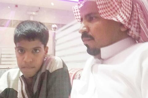 قريب للأسرة المنكوبة بـ"مهد الذهب" يروي تفاصيل الحادث