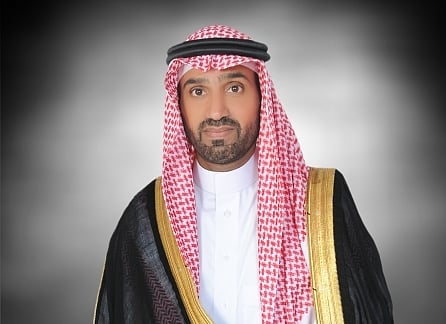 الوزير الراجحي: قصر العمل في 41 نشاطًا ومهنة على السعوديين والسعوديات