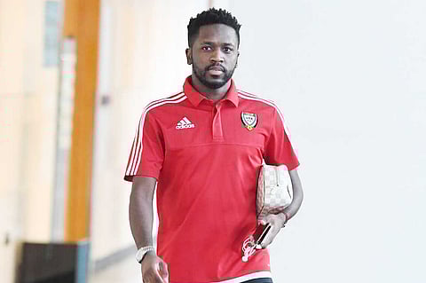 محمد خلفان بديلا لريان يسلم في منتخب الامارات