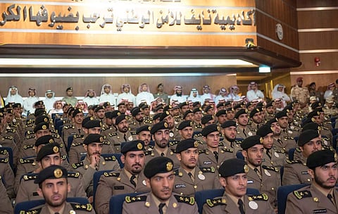 كلية نايف للأمن تفتح باب القبول لرتبتي "جندي أول" و"جندي"