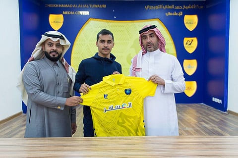 «الجوعي» يعود إلى الدوري السعودي من بوابة التعاون