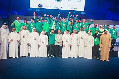 أخضر الكاراتيه يحقِّق 13 ميدالية ببطولة غرب آسيا في الشارقة