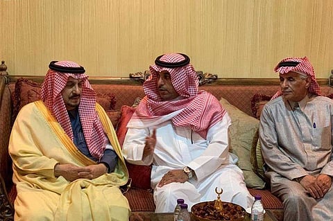 الأمير فيصل بن بندر يعزي رئيس الهيئة العامة للإحصاء في وفاة والده
