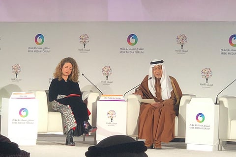 بالفيديو.. تركي الفيصل للشباب: «البركة فيكم.. دافعوا عن السعودية بمواقع التواصل»