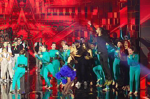 أداء مبهر يمنح فريق «مياس» اللبناني لقب الموسم السادس من «Arabs Got Talent»